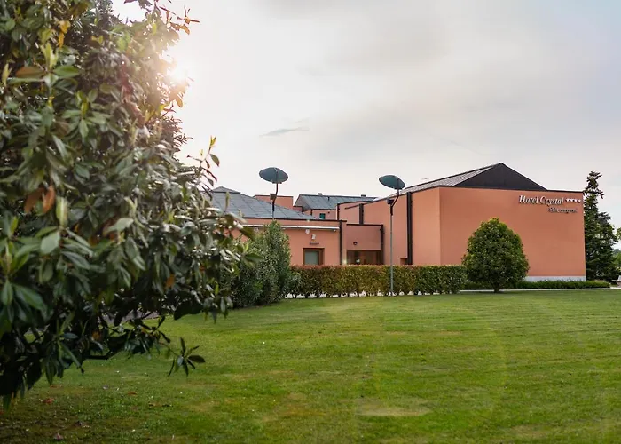 Ξενοδοχείο Crystal 4*