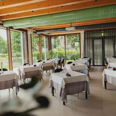 Crystal Hotel Preganziol